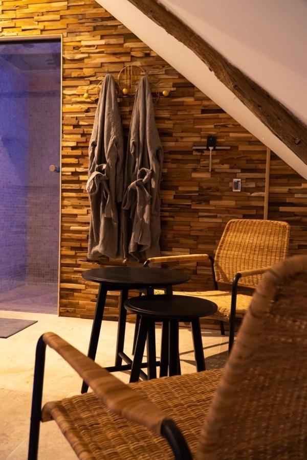 L'Evasion-Spa-Hammam-Sauna Illimite - 2 A 4 Pers Saint-Cyr-sur-Loire Εξωτερικό φωτογραφία